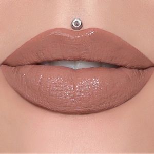 #51 NIB Jeffree Star Supreme Gloss in House Tour